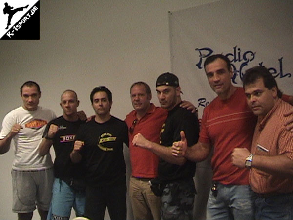 Vitor Miranda, Alexandre Marciano, ???, Detlef Türnau, ???, ???, ??? (Vitor Miranda) (K-1 Brazil Grand Prix 2005 in Sao Paulo)