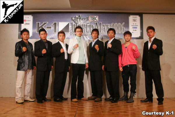 Pressekonferenz (Kazuya Yasuhiro, Tatsuji, Akira Ohigashi, Yoshihiro Sato, Akeomi Nitta, Ryuki Ueyama, Yuya Yamamoto, Hayato) (K-1 Japan MAX 2006)