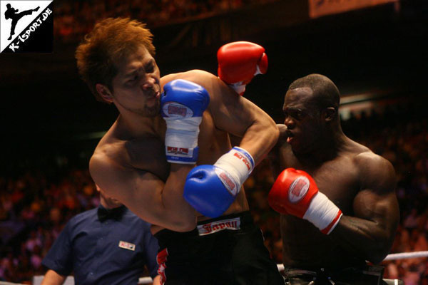 Tatsufumi Tomihira vs. Melvin Manhoef