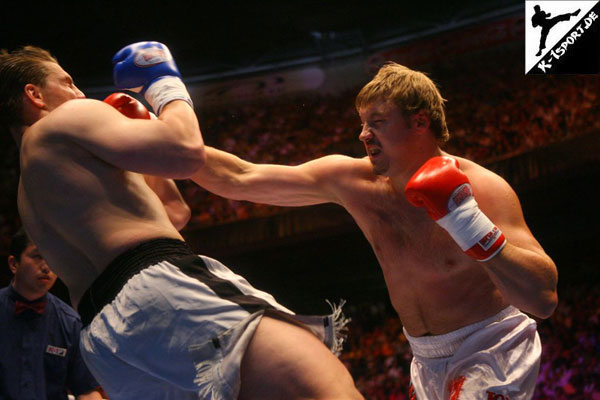  Peter Vondrachek, Alexey Ignashov (K-1 World Grand Prix 2006 in Amsterdam)