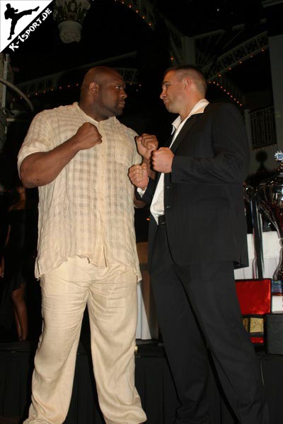 Press Conference (Bob Sapp, Peter Aerts) (K-1 World Grand Prix 2007 in Amsterdam)