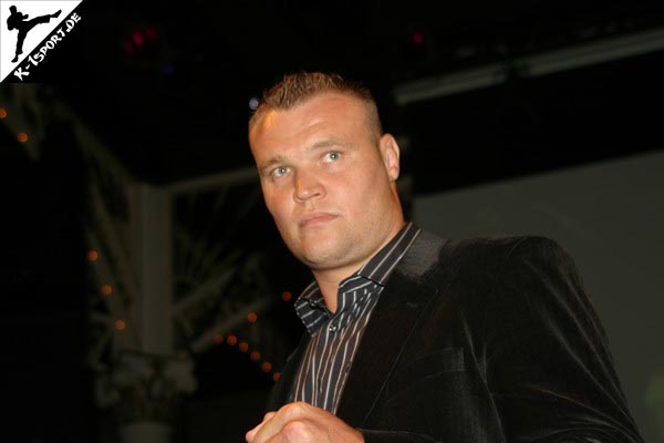 Pressekonferenz (Semmy Schilt) (K-1 World Grand Prix 2007 in Amsterdam)