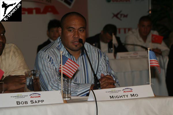 Press Conference (Mighty Mo) (K-1 World Grand Prix 2007 in Amsterdam)
