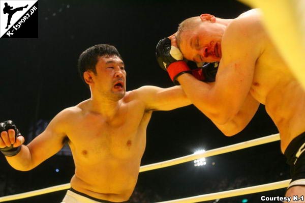  Kazushi Sakuraba, Kestutis Smirnovas (Hero's 6 - Middle & Light Heavyweight World Championship Tournament)