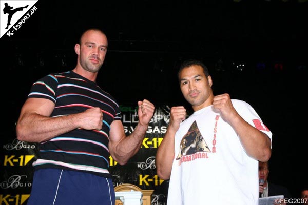 Einwiegen (Bjorn Bregy, Ray Sefo) (K-1 World Grand Prix 2007 in Las Vegas)