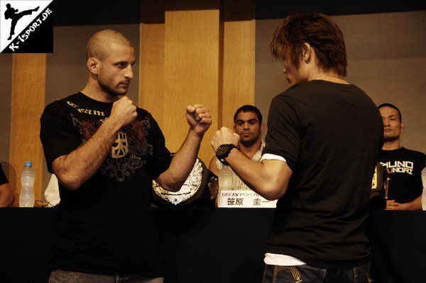 Press Conference (Tarec Saffiedine, Seichi Ikemoto) (DREAM.10 Welter Weight Grand Prix 2009 Final Round)